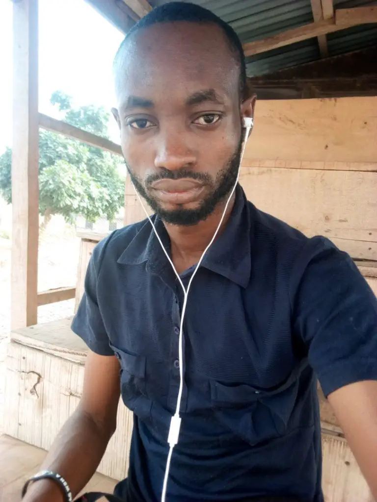 I Use Beard Cream to Groom My Beards- Wole Adegoroye I Use Beard Cream to Groom My Beards- Wole Adegoroye
